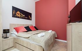 Studio Starowiślna Kazimierz Cracow by Renters